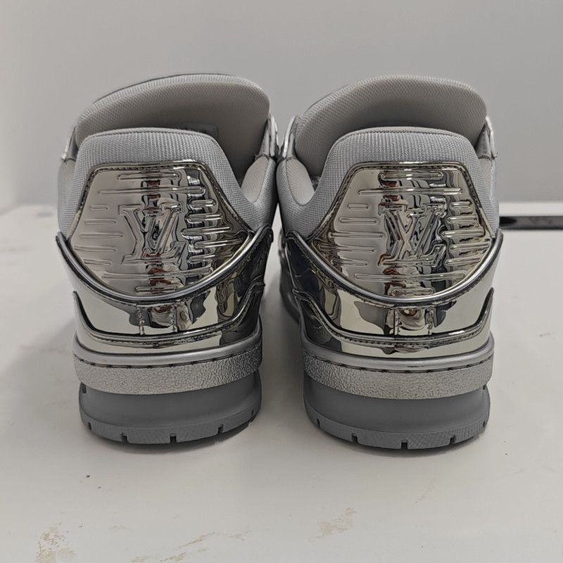 Louis Vuitton Louis Vuitton Trainer Low Fashion Sneakers in Silver -2508 Size US 9.5 / EU 42-43 - 3 Thumbnail