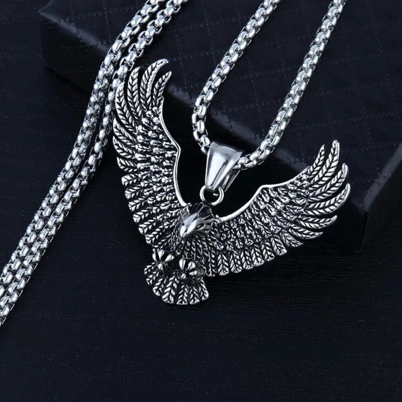 Vintage Retro Goth Eagle Necklace Size ONE SIZE - 1 Thumbnail