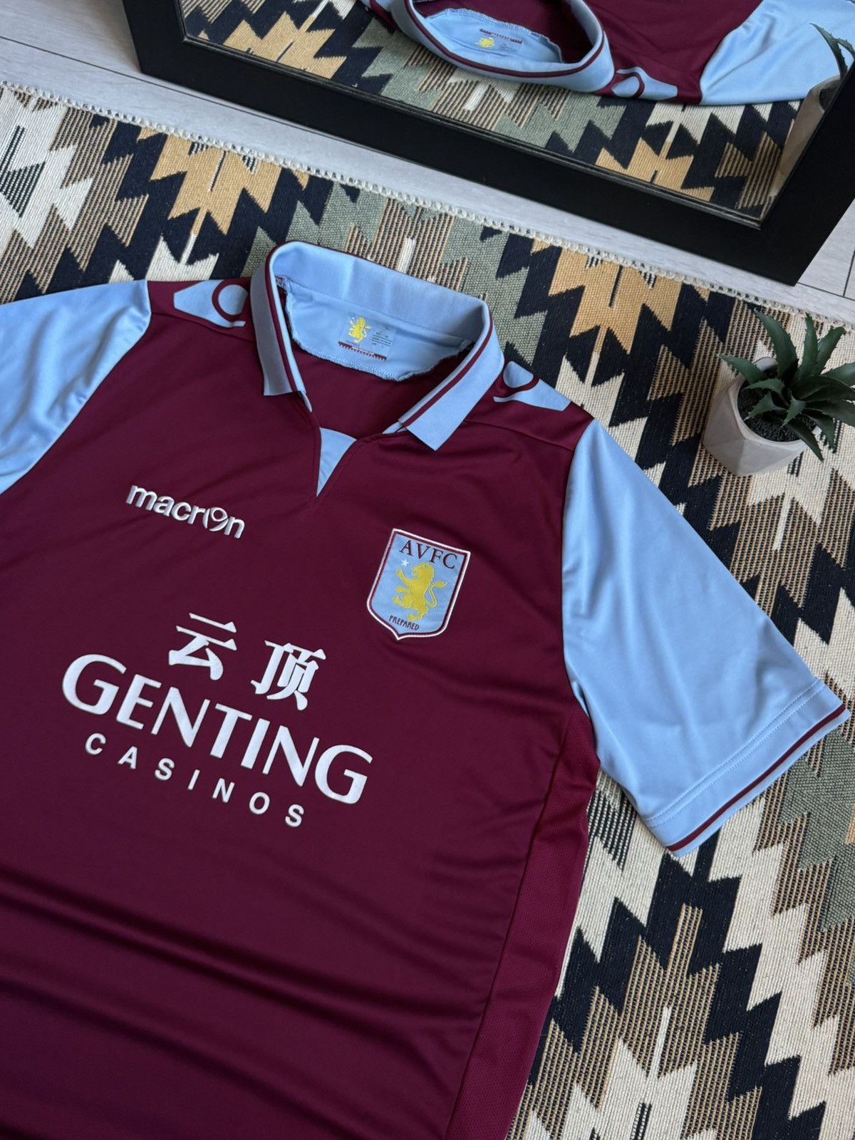 Macron Vintage Macron Aston Villa 2012/13 Soccer Blockcore Jersey Size US XL / EU 56 / 4 - 4 Thumbnail