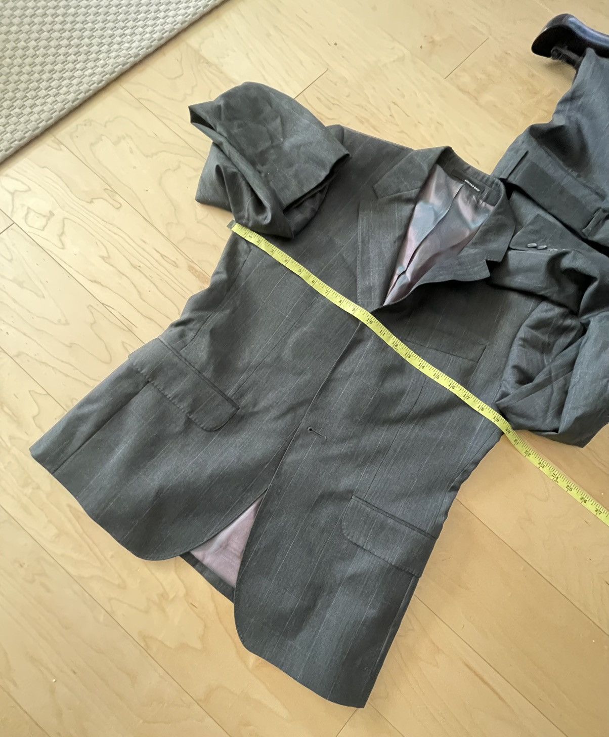 Designer Armand Basi Barcelona men’s suit 48 Size 48R - 12 Thumbnail