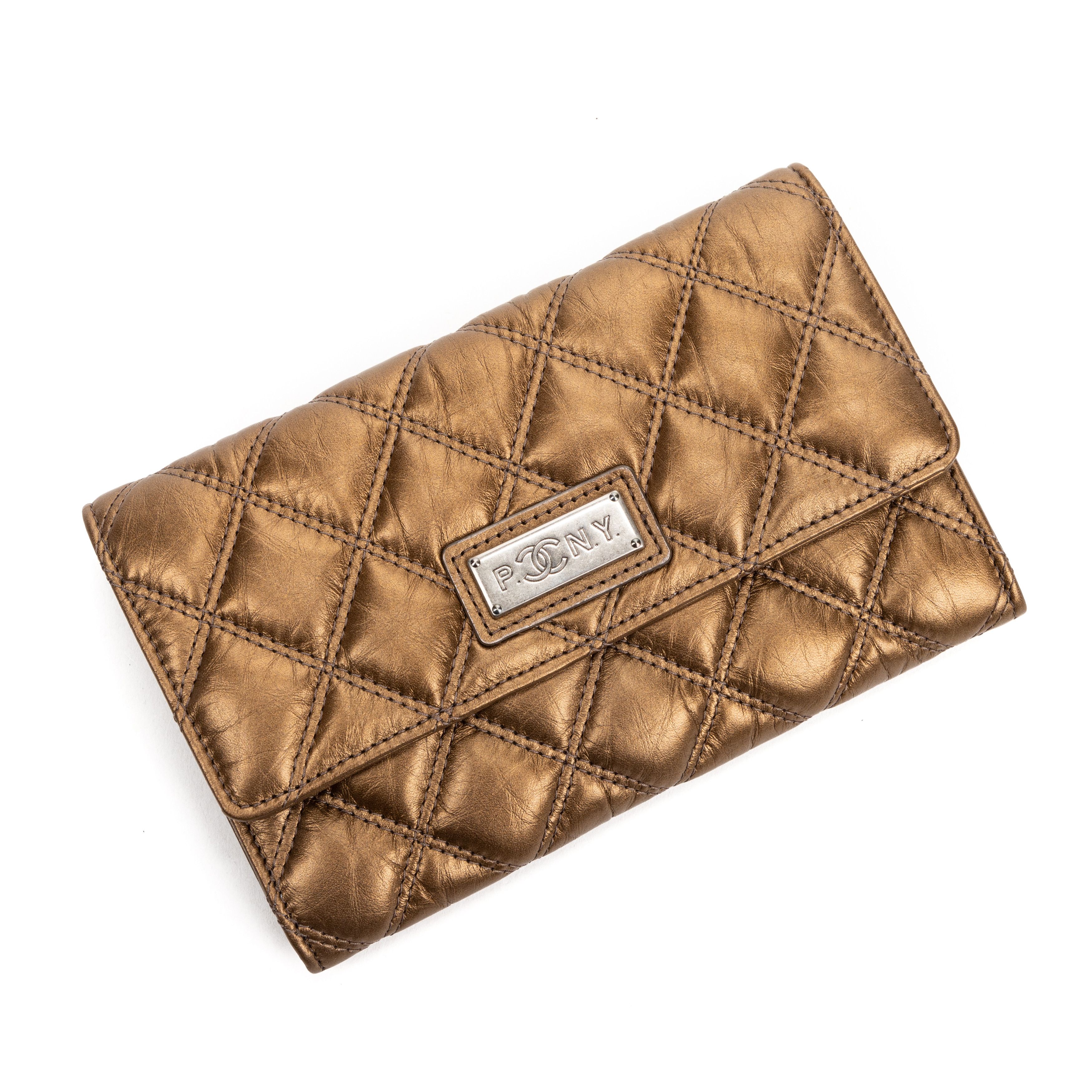 Chanel Ltd. Ed. Vintage Paris-New York Flap Wallet Size ONE SIZE - 1 Thumbnail