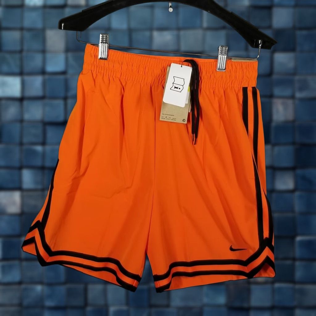 Nike Nike DNA Men's Dri-FIT 6" UV Woven Basketball Shorts Orange FN2659-819 SAMPLE Size US 29 - 1 Thumbnail
