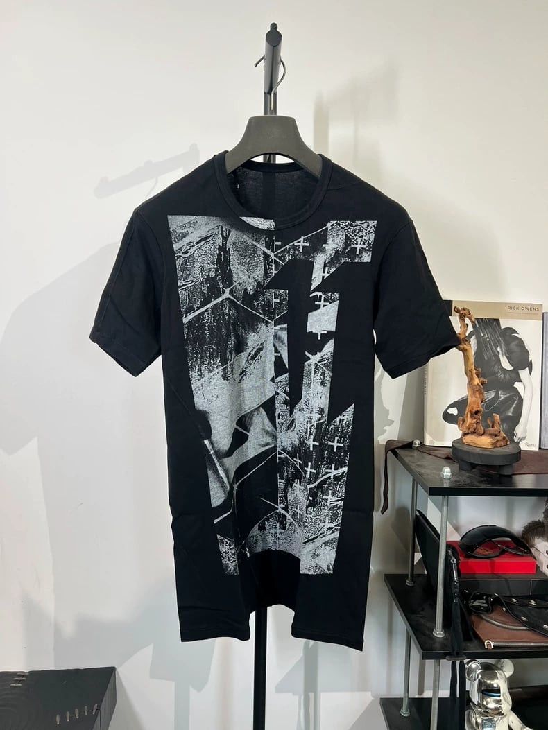 11 By Boris Bidjan Saberi Boris Bidjan Saberi 11by bbs TS1 Print Tee (S) Size US S / EU 44-46 / 1 - 1 Thumbnail