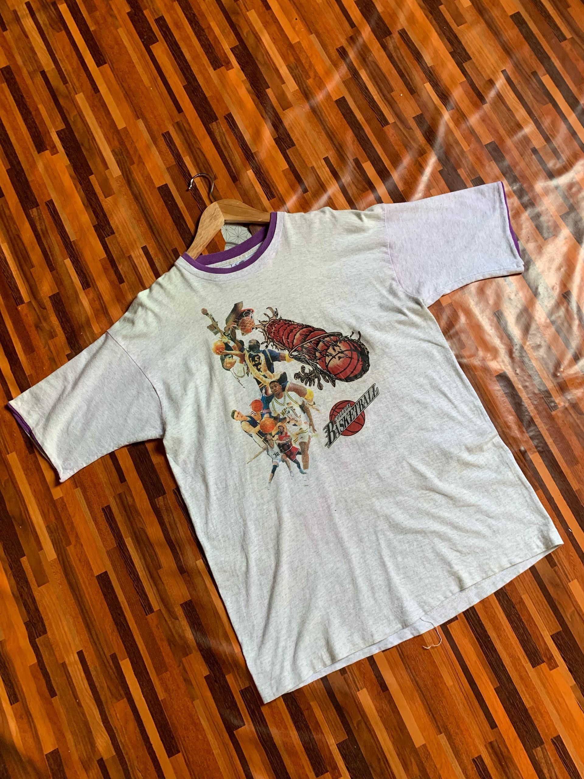 Vintage made in usa college Basketball single stich Size US M / EU 48-50 / 2 - 4 Thumbnail