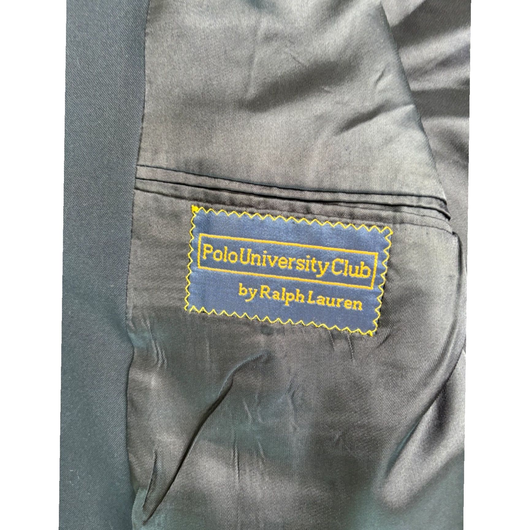 Ralph Lauren VINTAGE Ralph Lauren Polo University Club Blazer Navy Blue Gold Buttons Blazer Made in USA 44R Men’s Blazer Size US XXL / EU 58 / 5 - 6 Thumbnail