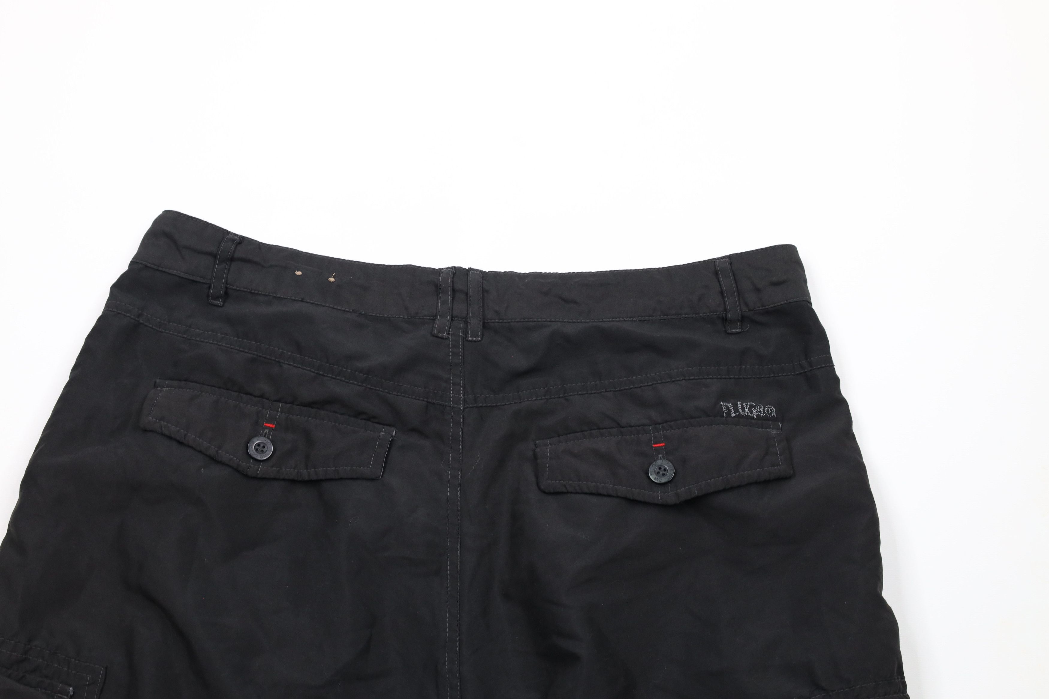 Vintage Vintage 90s Streetwear Fit Skateboard Cargo Shorts Black Size US 36 / EU 52 - 9 Thumbnail