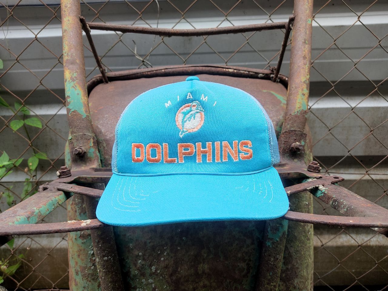 NFL × Vintage Vintage Youngan NFL Miami Dolphins Size ONE SIZE - 1 Thumbnail