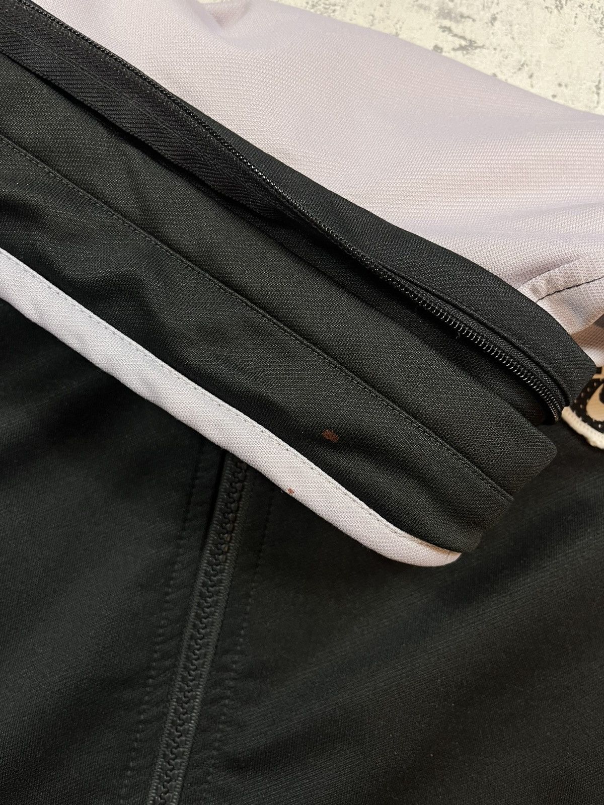 Nike × Vintage 90’s NIKE MULTILOGO RETRO SWOOSH Y2K RARE TRACK JACKET Size US L / EU 52-54 / 3 - 8 Thumbnail