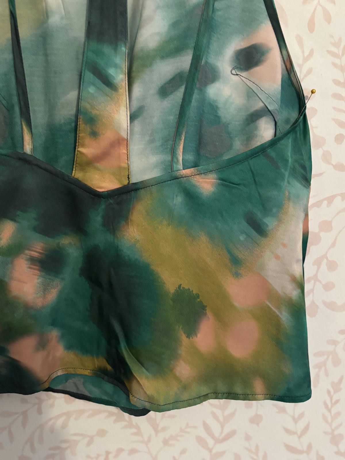Other Anthropologie Silky Green Tie-Dye Tank Top with Strappy Back Size S / US 4 / IT 40 - 8 Thumbnail