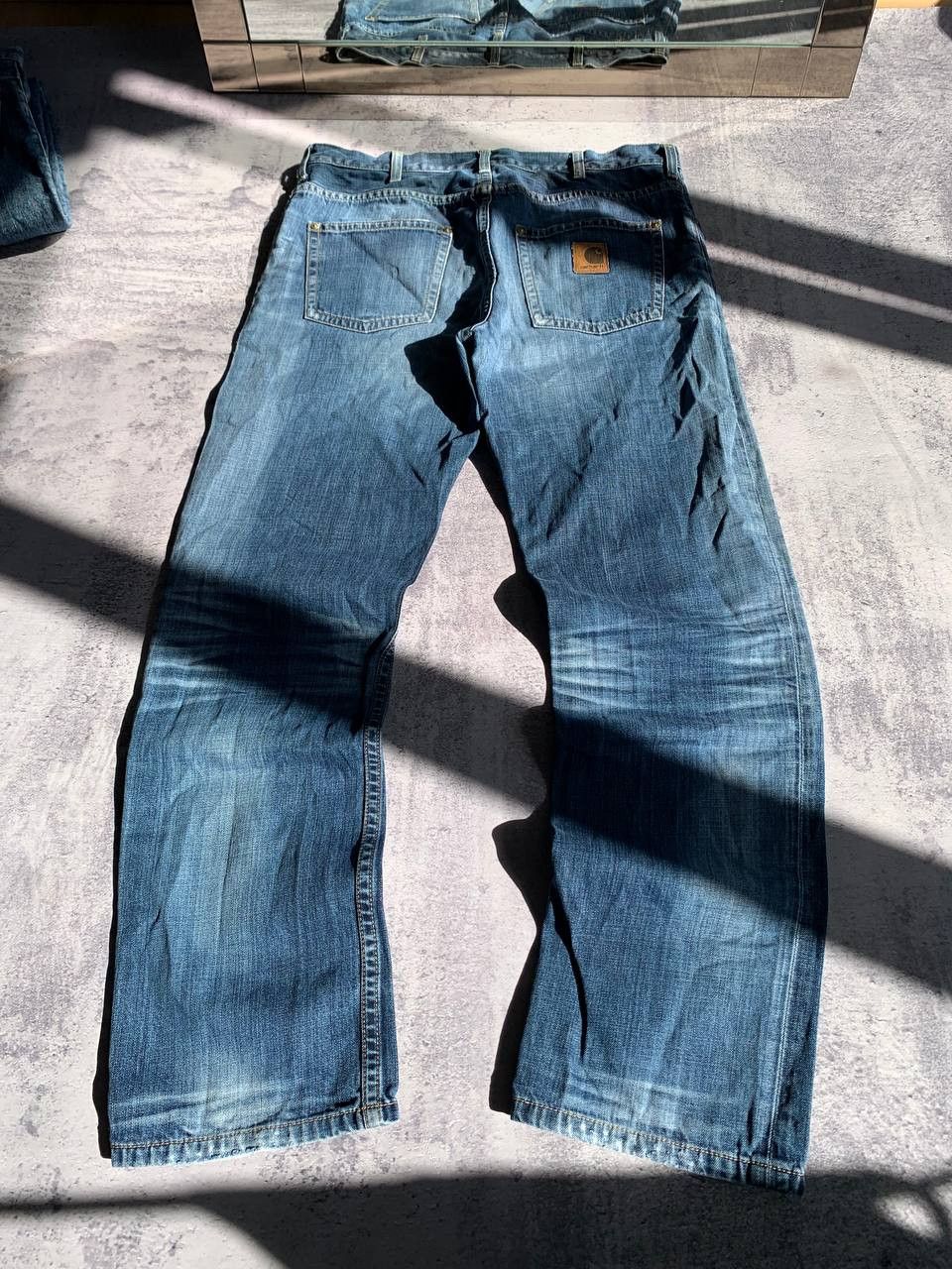 Carhartt Vintage Carhartt Jeans Men’s 33 X 32 Light Wash Workwear Size US 33 - 4 Thumbnail