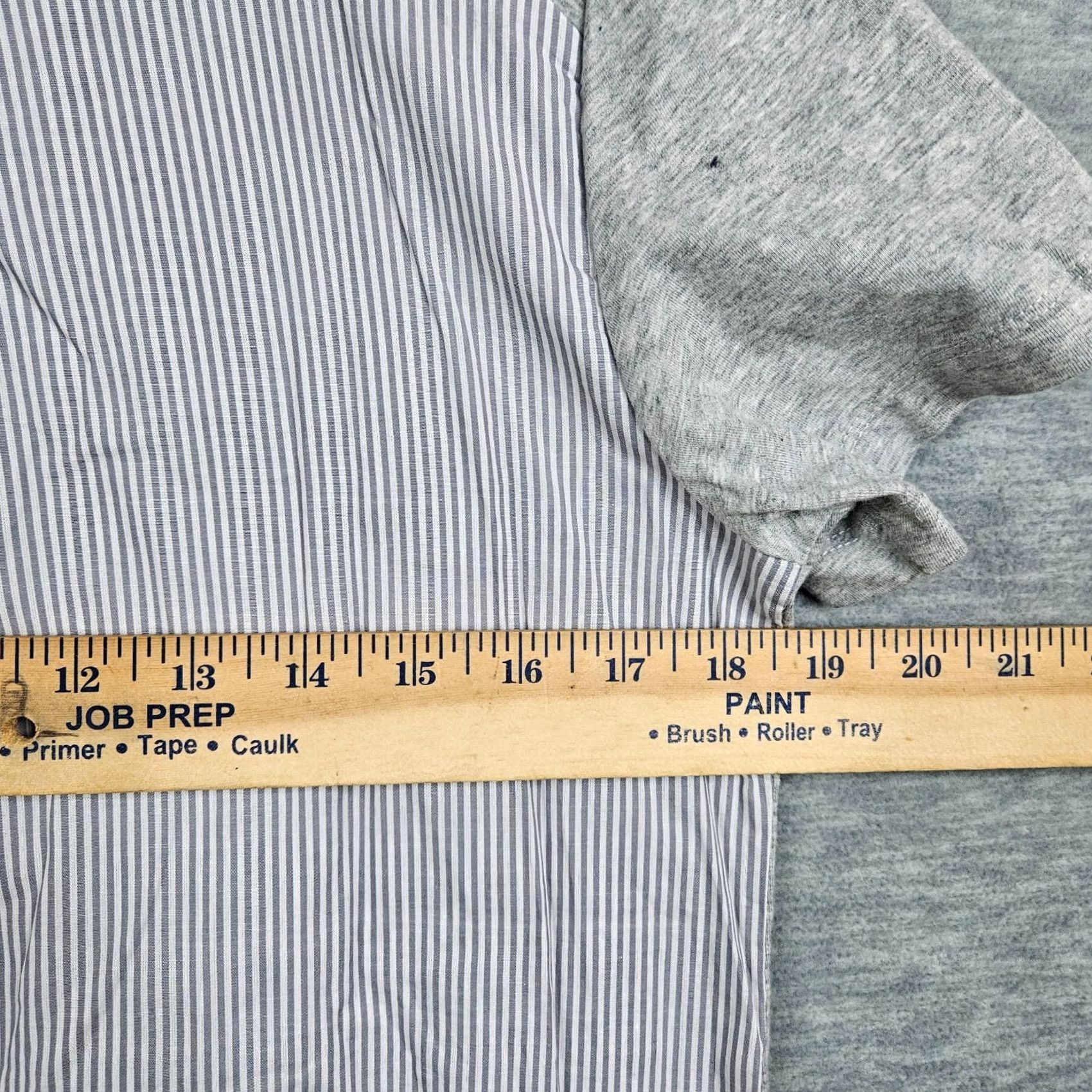 Vintage VINTAGE not MAX STUDIO Sleepwear Women's Gray White Stripes Short Sleeve Dress Size S NEW Size 28" / US 6 / IT 42 - 3 Thumbnail