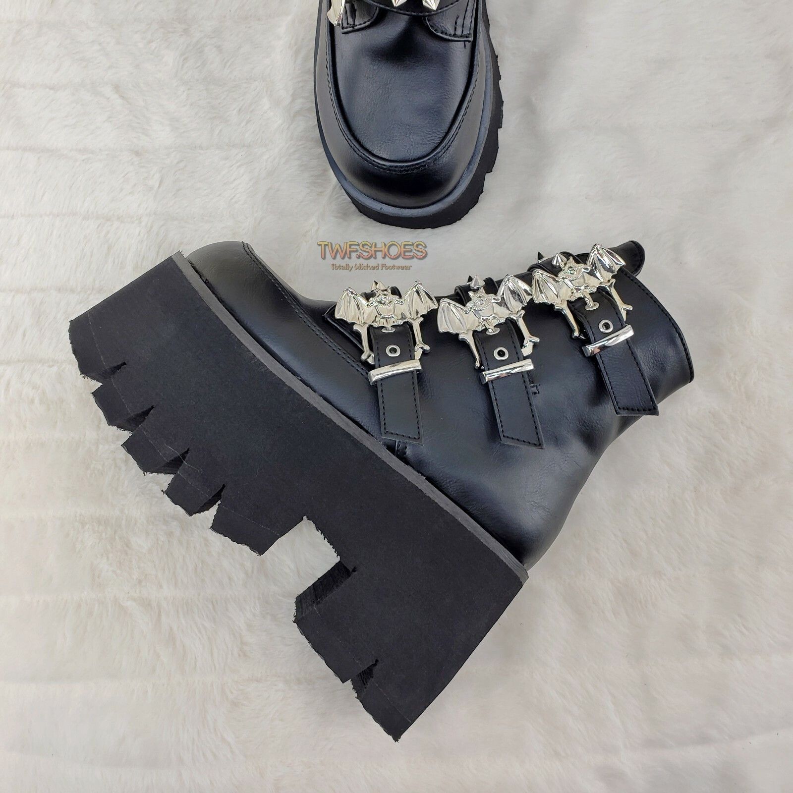DEMONIA Ashes 55 Black Bat Buckle 3.5