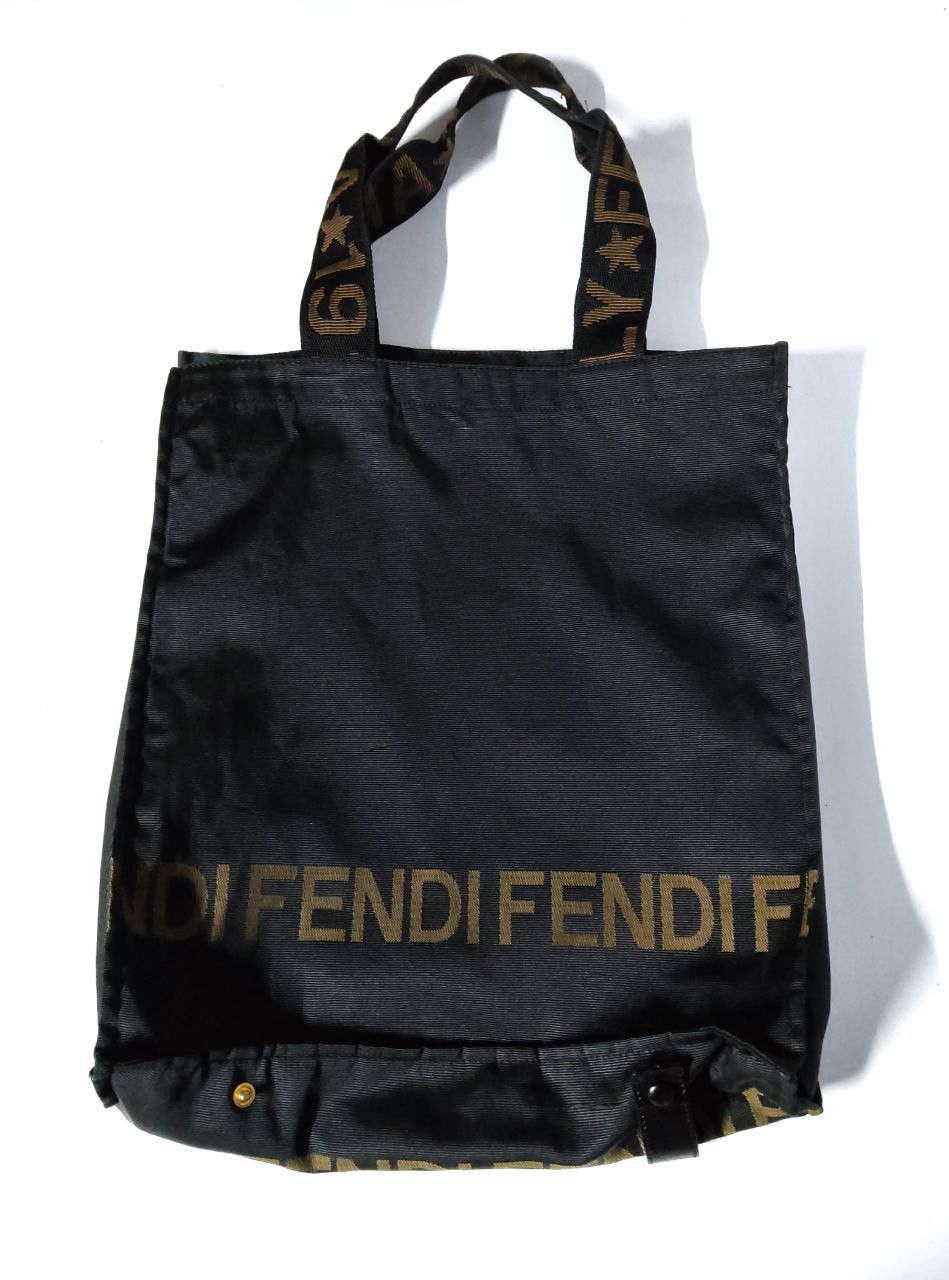 Fendi Authentic Fendi Bag Shoulder Size ONE SIZE - 1 Thumbnail