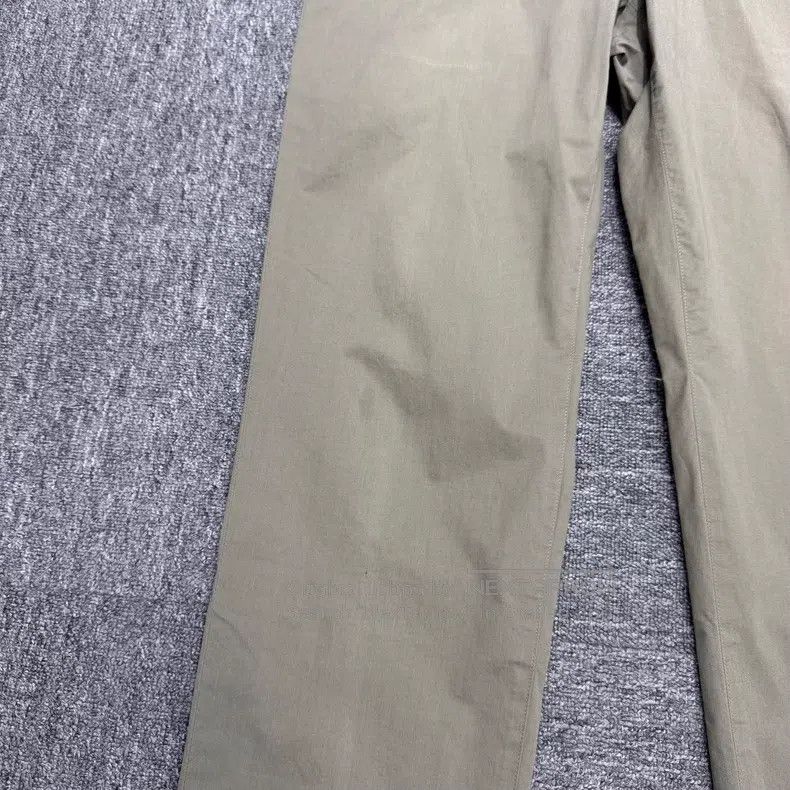 Loro Piana Loro Piana Solid Color Casual Pants Size 36" / US 14 / IT 50 - 2 Thumbnail