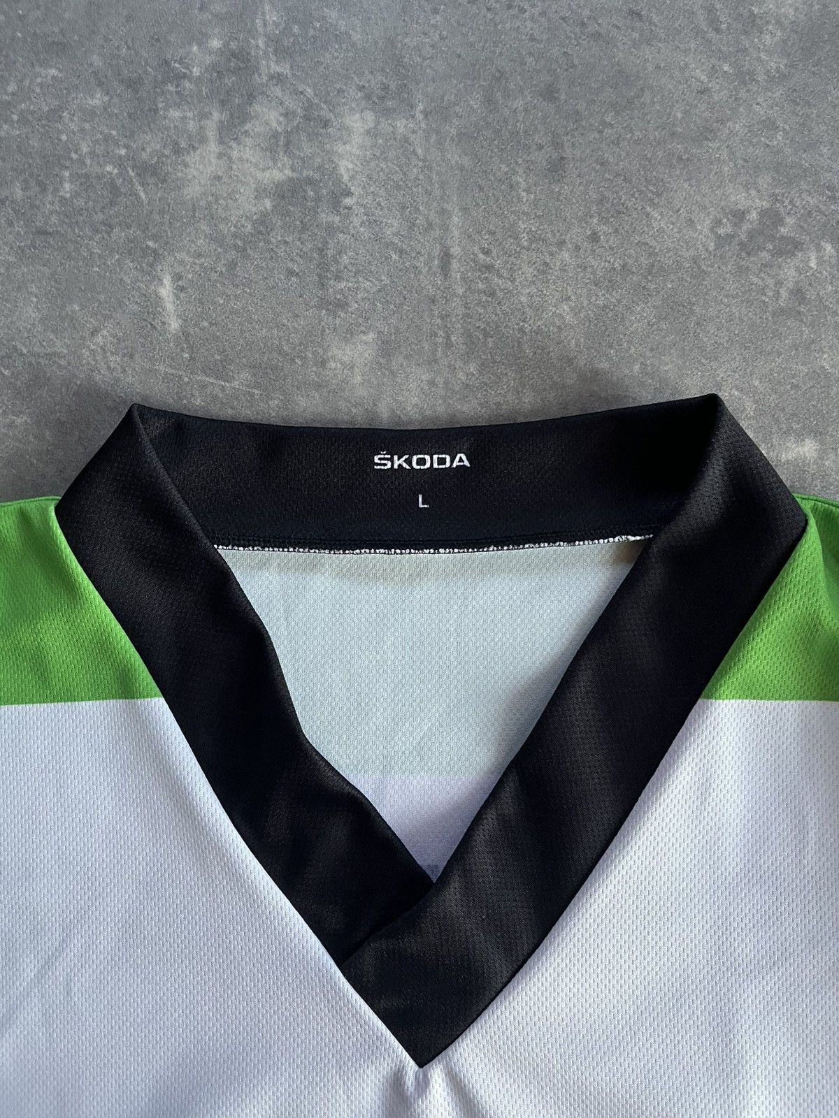 Vintage Vintage Skoda Racing NHL Hockey Jersey Rare Hype Retro Size US L / EU 52-54 / 3 - 7 Thumbnail