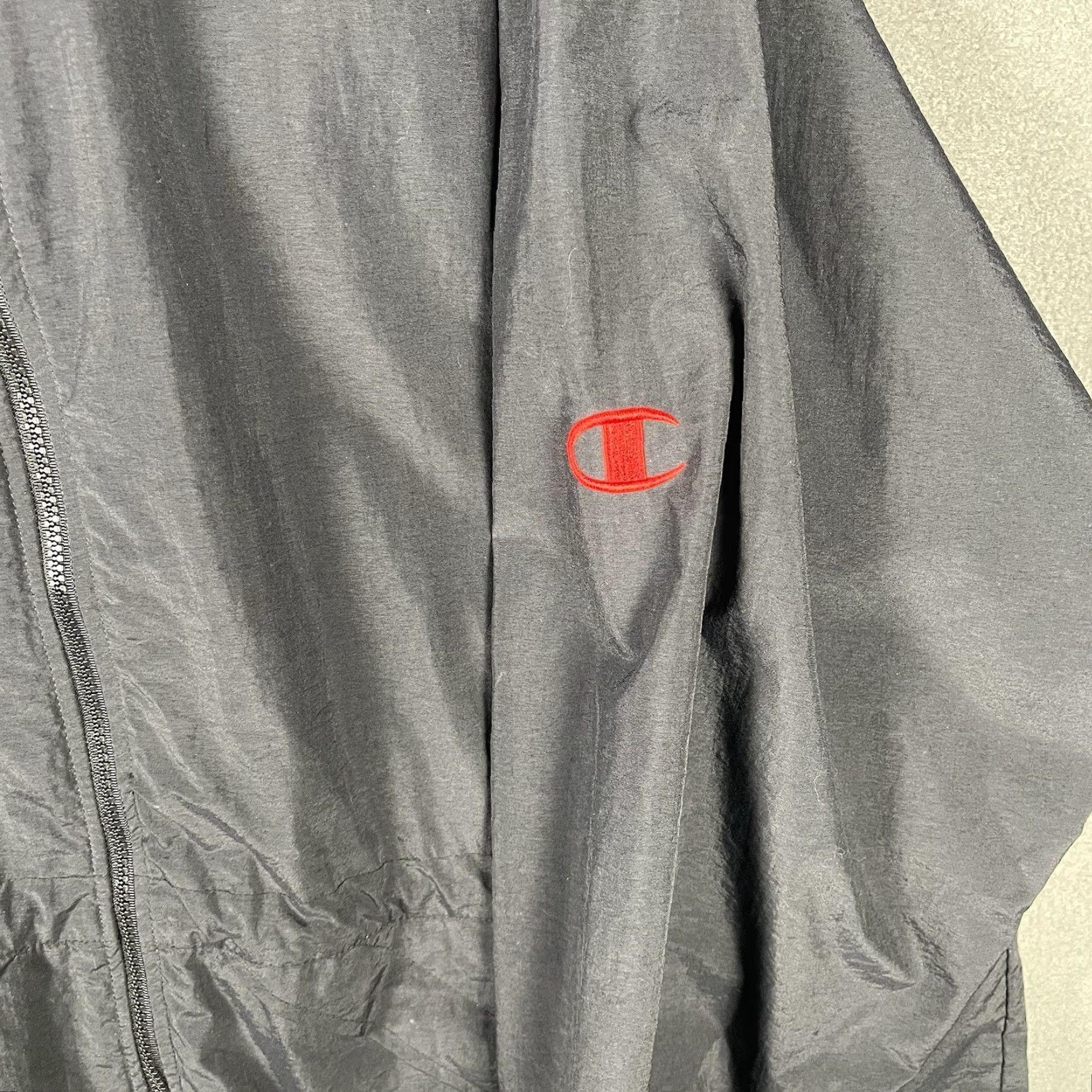 Champion VINTAGE Champion Windbreaker Full Zip Jacket XL Black Hidden Hood 90s Retro Sports Men Size US XL / EU 56 / 4 - 5 Thumbnail