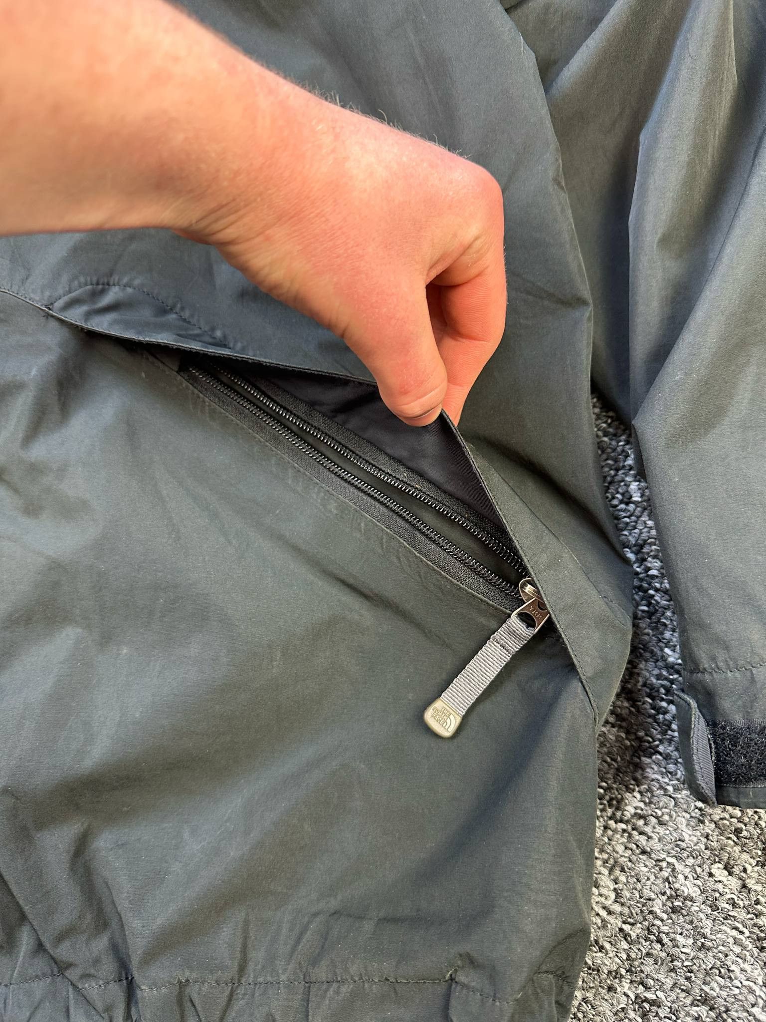 The North Face × Vintage Light Jacket windbreaker The North Face Gore-Tex Basic 00s Size US M / EU 48-50 / 2 - 9 Thumbnail