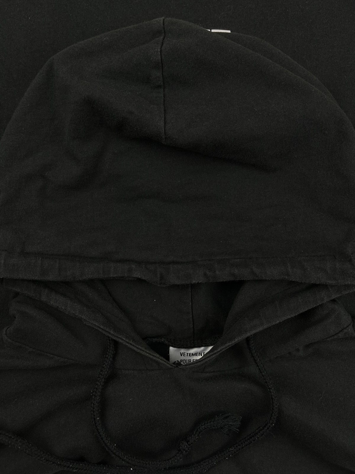 Vetements SS17 Vetements Staff Oversized Tour Hoodie Black Size US S / EU 44-46 / 1 - 5 Thumbnail