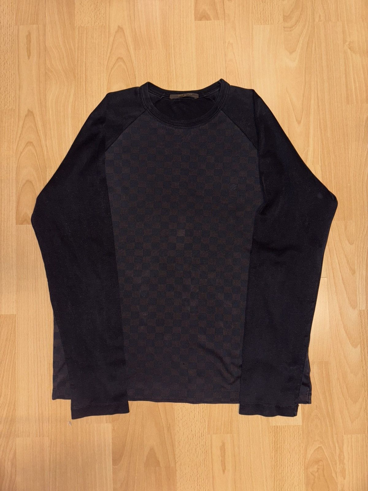 Louis Vuitton Louis Vuitton Black/Brown Damier Print Long Sleeve T-Shirt Size US L / EU 52-54 / 3 - 2 Thumbnail