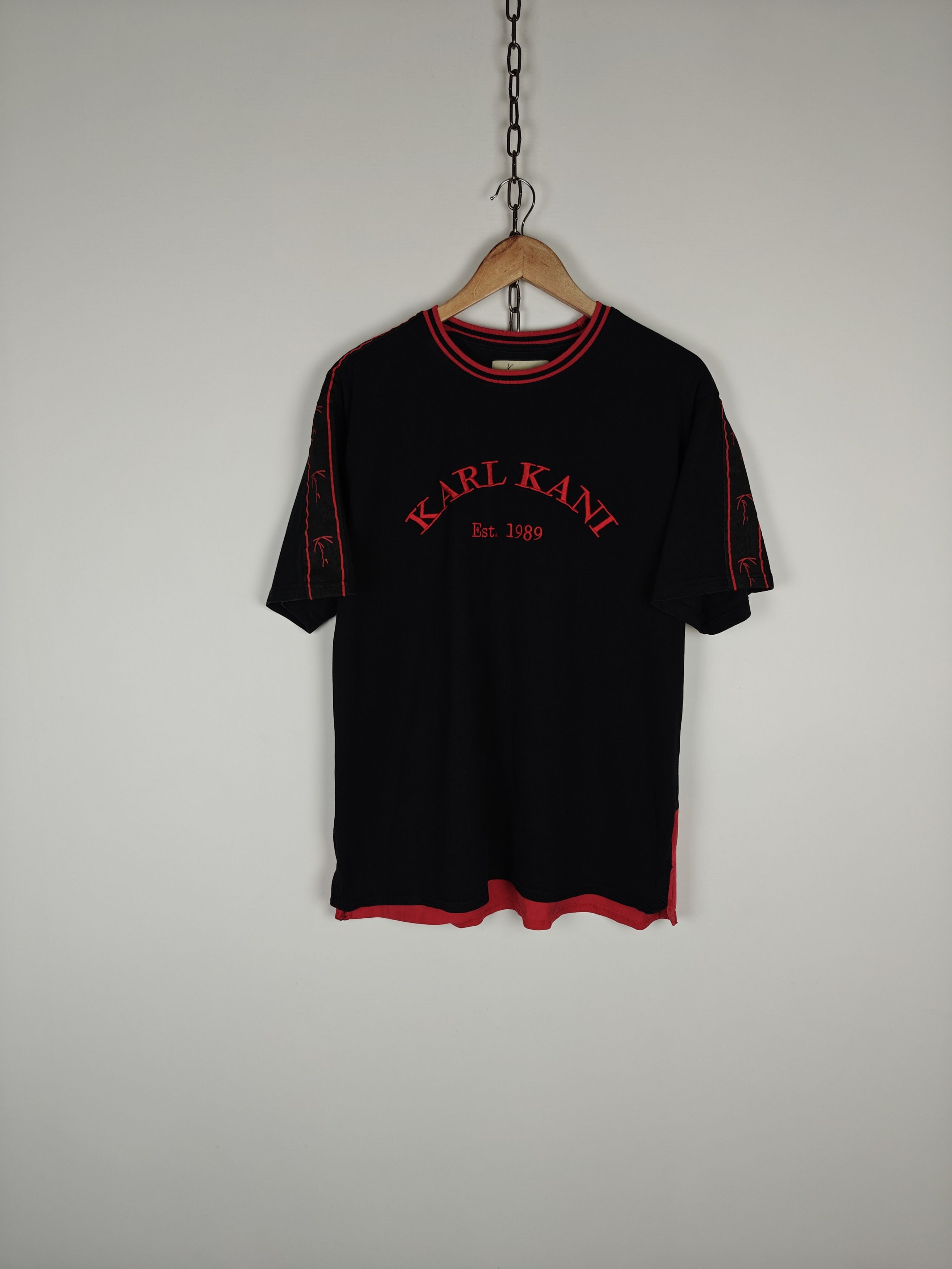 Karl Kani Karl Kani T-Shirt Center Logo Crewneck Tee Black XL Size US XL / EU 56 / 4 - 1 Thumbnail