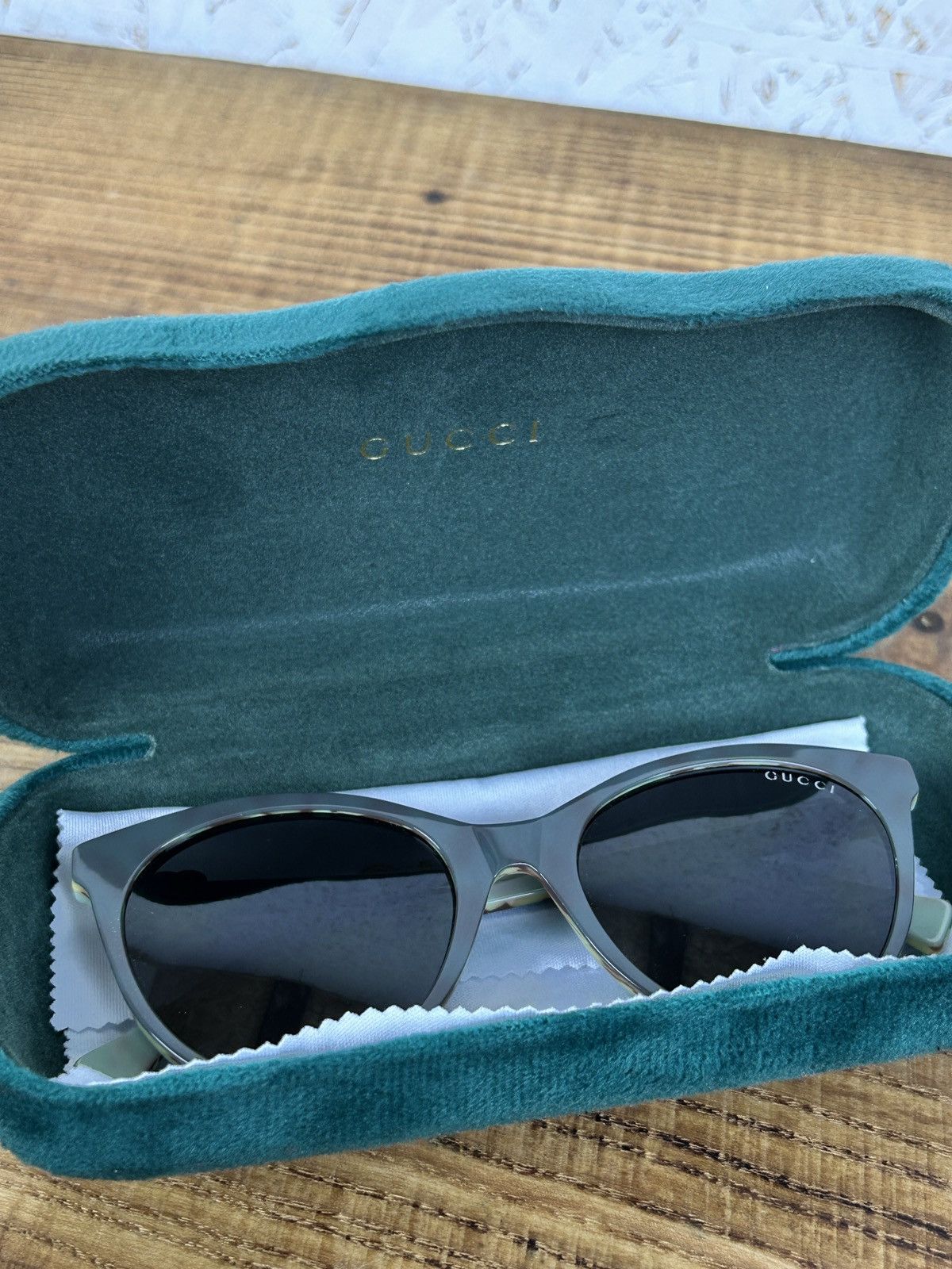 Gucci Gucci Cat Eye Sunglasses GG1136 C7 Green Size ONE SIZE - 11 Thumbnail