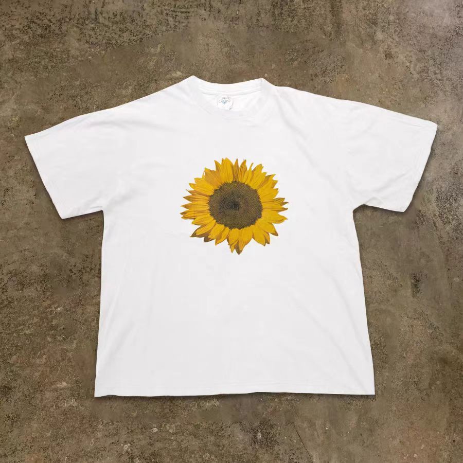 Vintage Street fashion washed retro sunflower print t-shirt Size US M / EU 48-50 / 2 - 1 Thumbnail