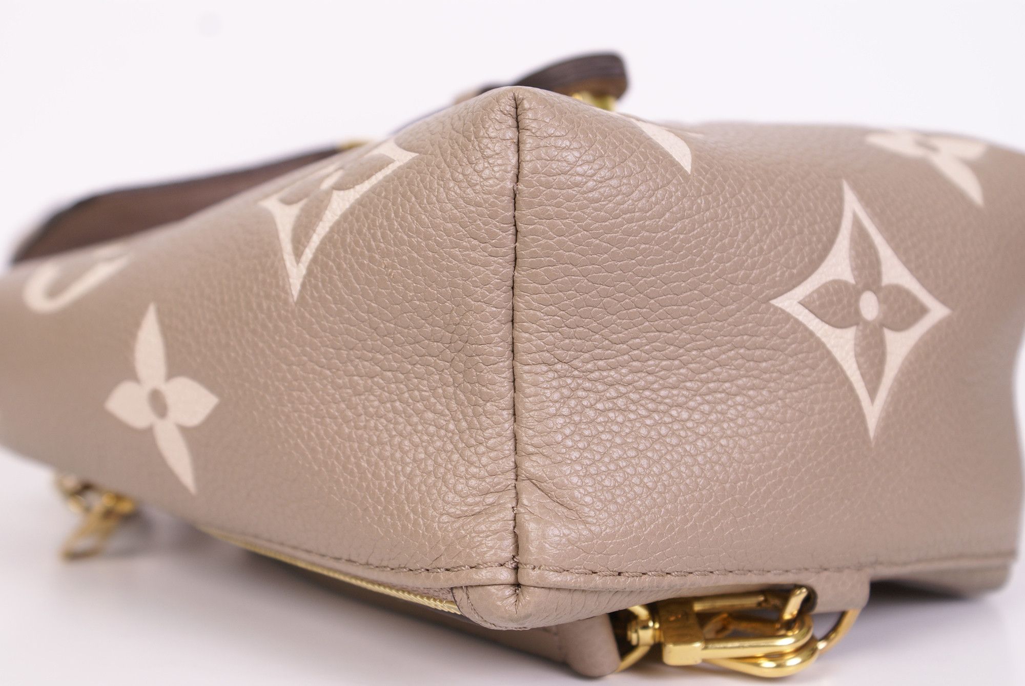 Louis Vuitton Louis Vuitton Tiny Backpack Monogram Empreinte Beige Cream Size ONE SIZE - 23 Thumbnail