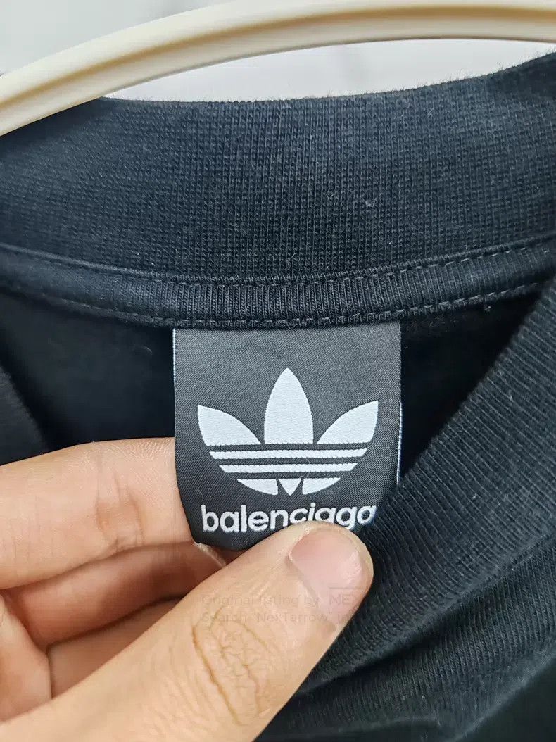 Balenciaga Balenciaga Trifecta Logo Short Sleeve T-Shirt, Black Size US L / EU 52-54 / 3 - 3 Thumbnail