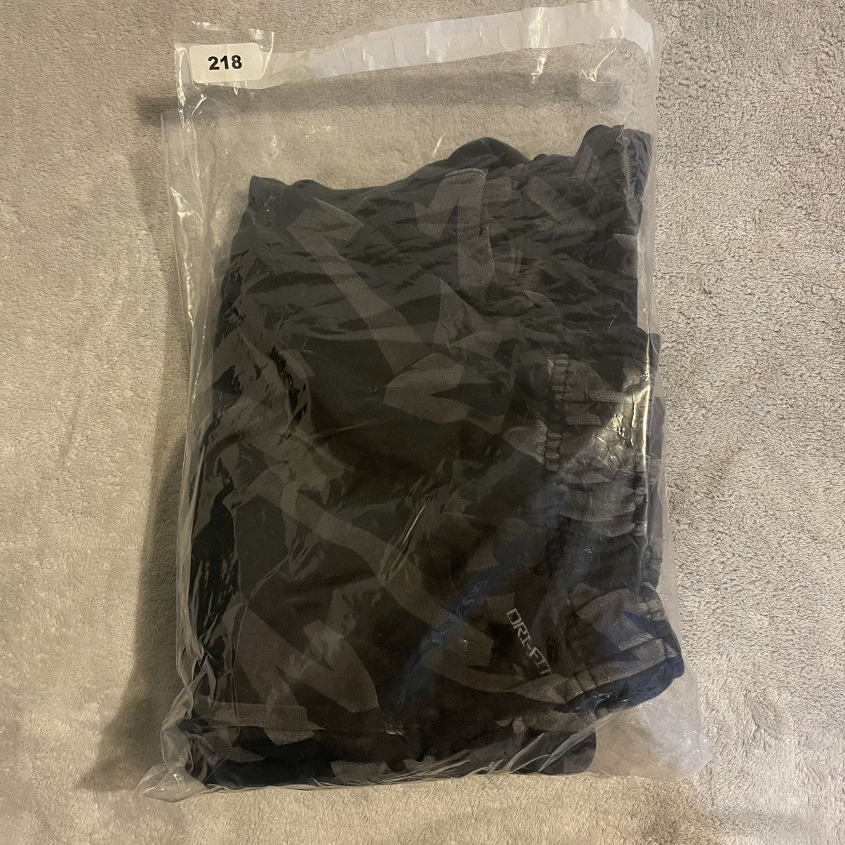 Jordan Brand Jordan Shorts Men XL Black Camo Zion Williamson Dri-Fit Gym Size US 31 - 13 Thumbnail