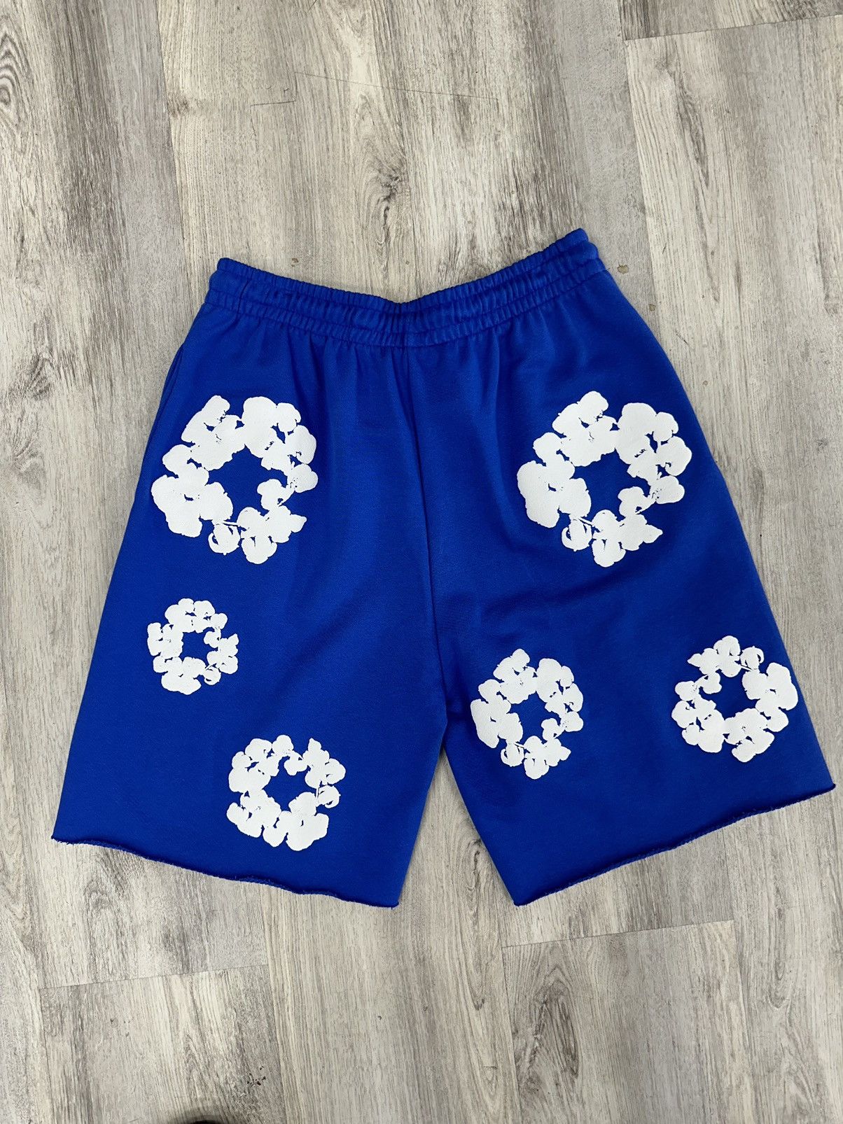 DENIM TEARS Denim Tears The Cotton Wreath Blue Sweatshorts