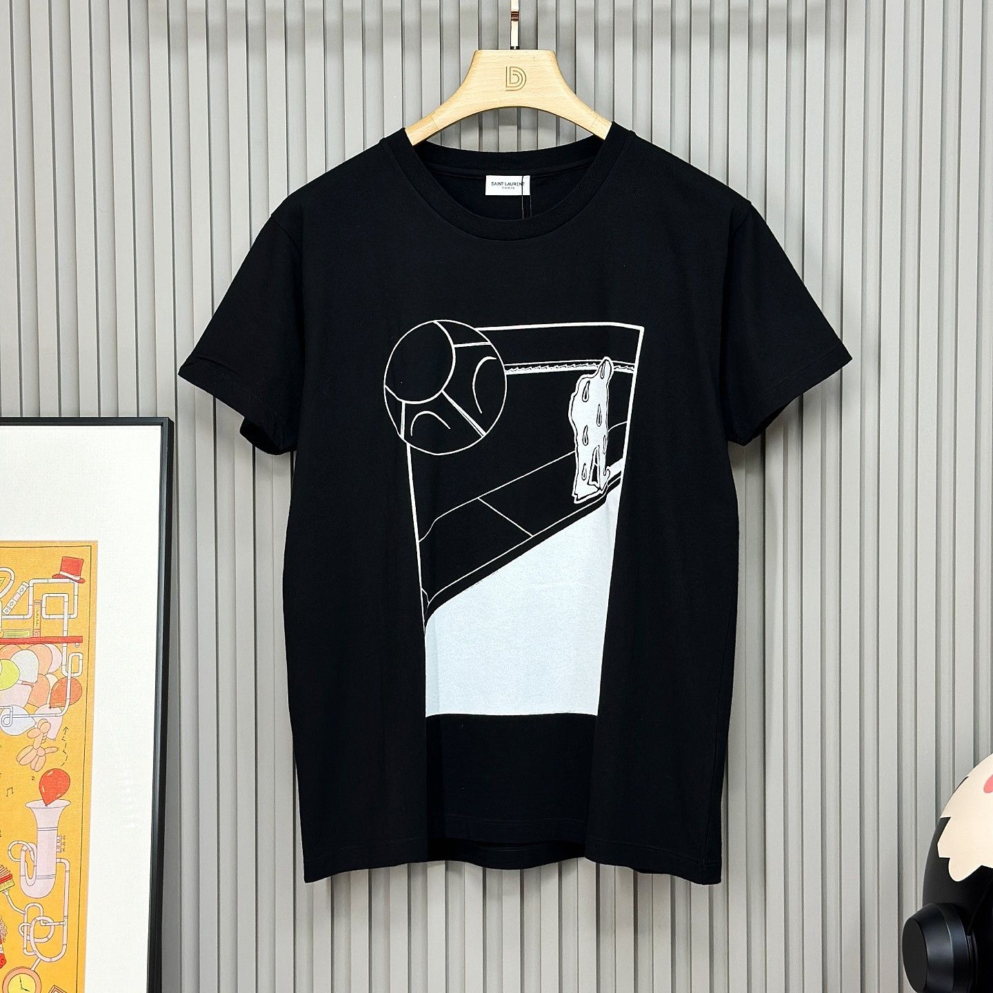 Saint Laurent Paris Saint Laurent Graphic Print T-Shirt Size L Size US L / EU 52-54 / 3 - 1 Thumbnail