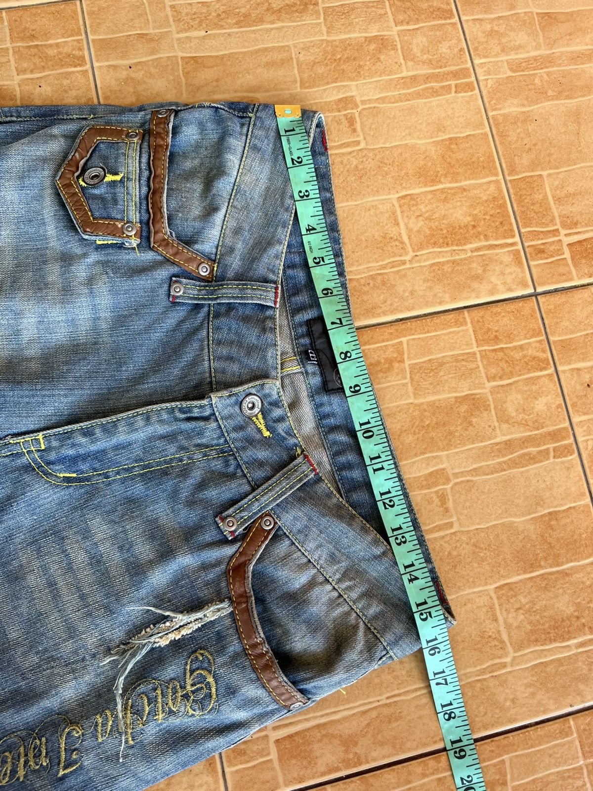 If Six Was Nine Vintage Gotcha Distress Jean Size US 31 - 3 Thumbnail