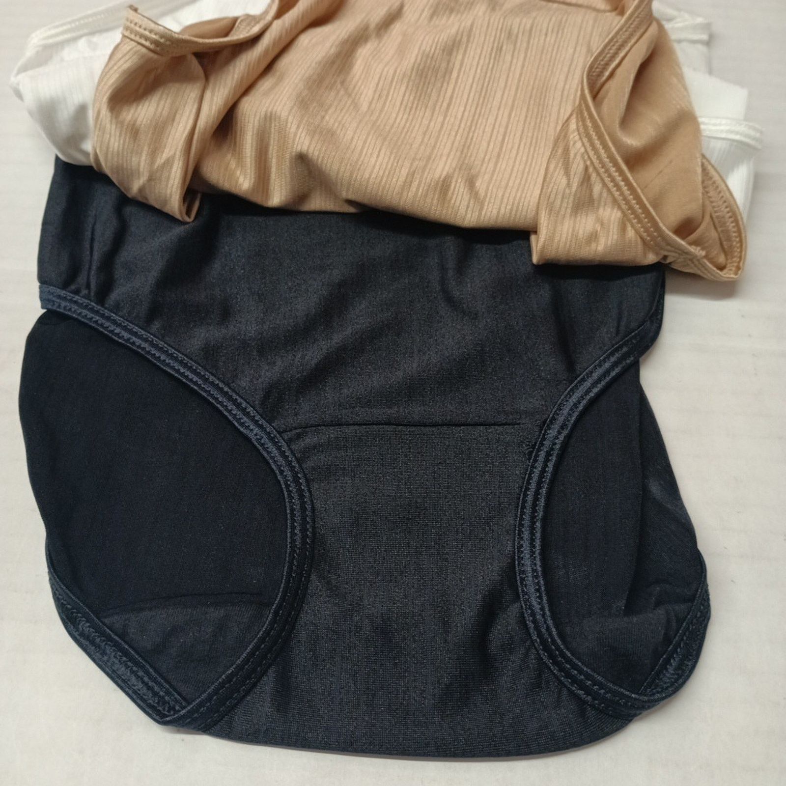 Other Radiant Vanity Fair 3-Pack Comfort Stretch Panties Size S/5 Size ONE SIZE - 5 Thumbnail