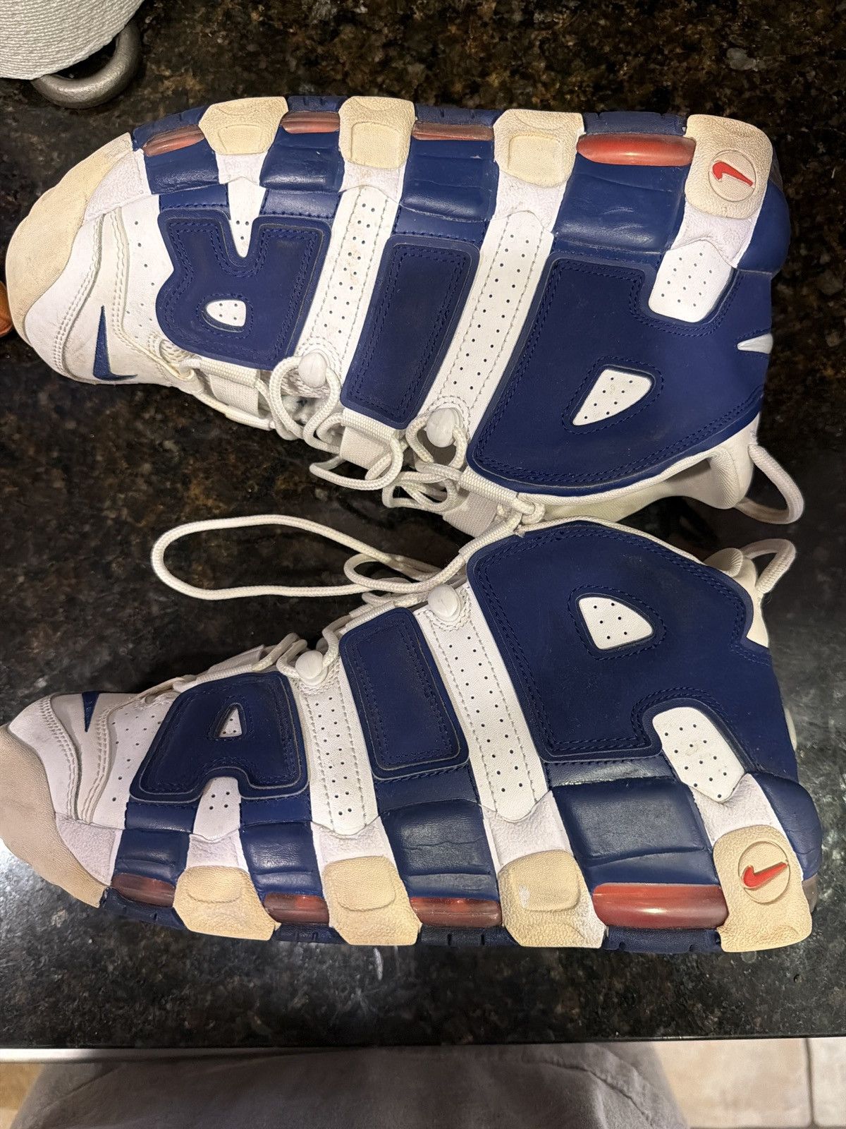 Nike Nike uptempo “knicks” Size US 11 / EU 44 - 6 Thumbnail