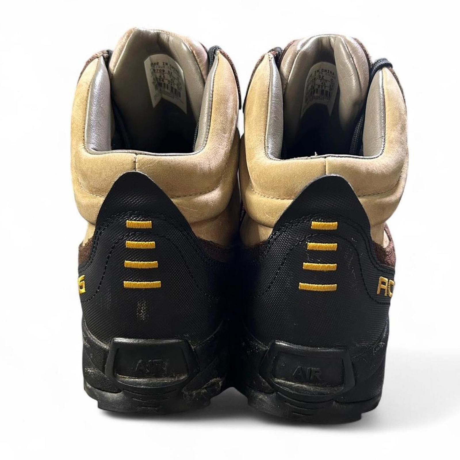 Nike ACG 2003 Nike ACG Waterproof Goretex Hiking Boots size 9.5 Mens Size US 9.5 / EU 42-43 - 3 Thumbnail