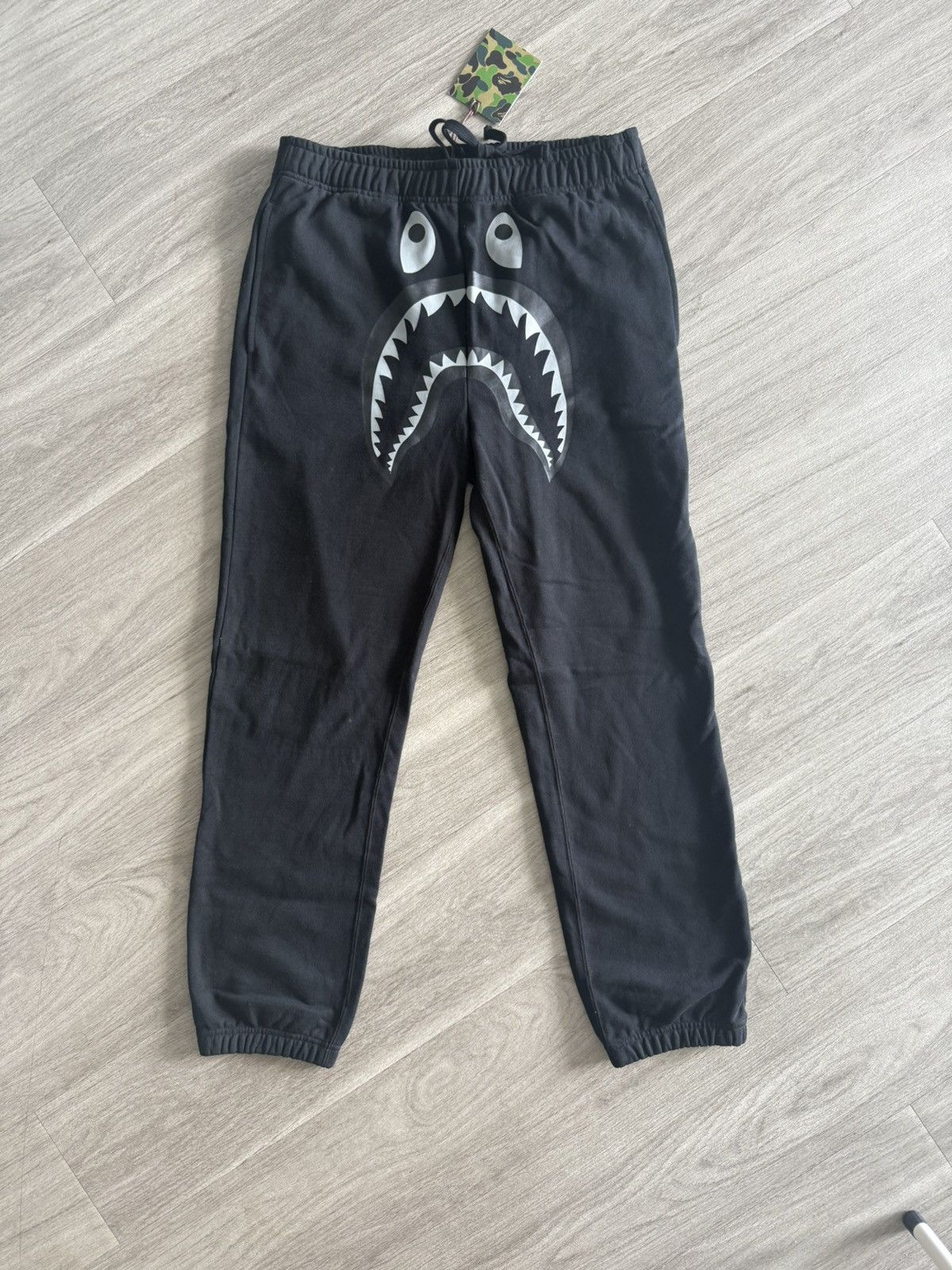 Bape Bape Shark Sweats Size US 32 / EU 48 - 1 Thumbnail