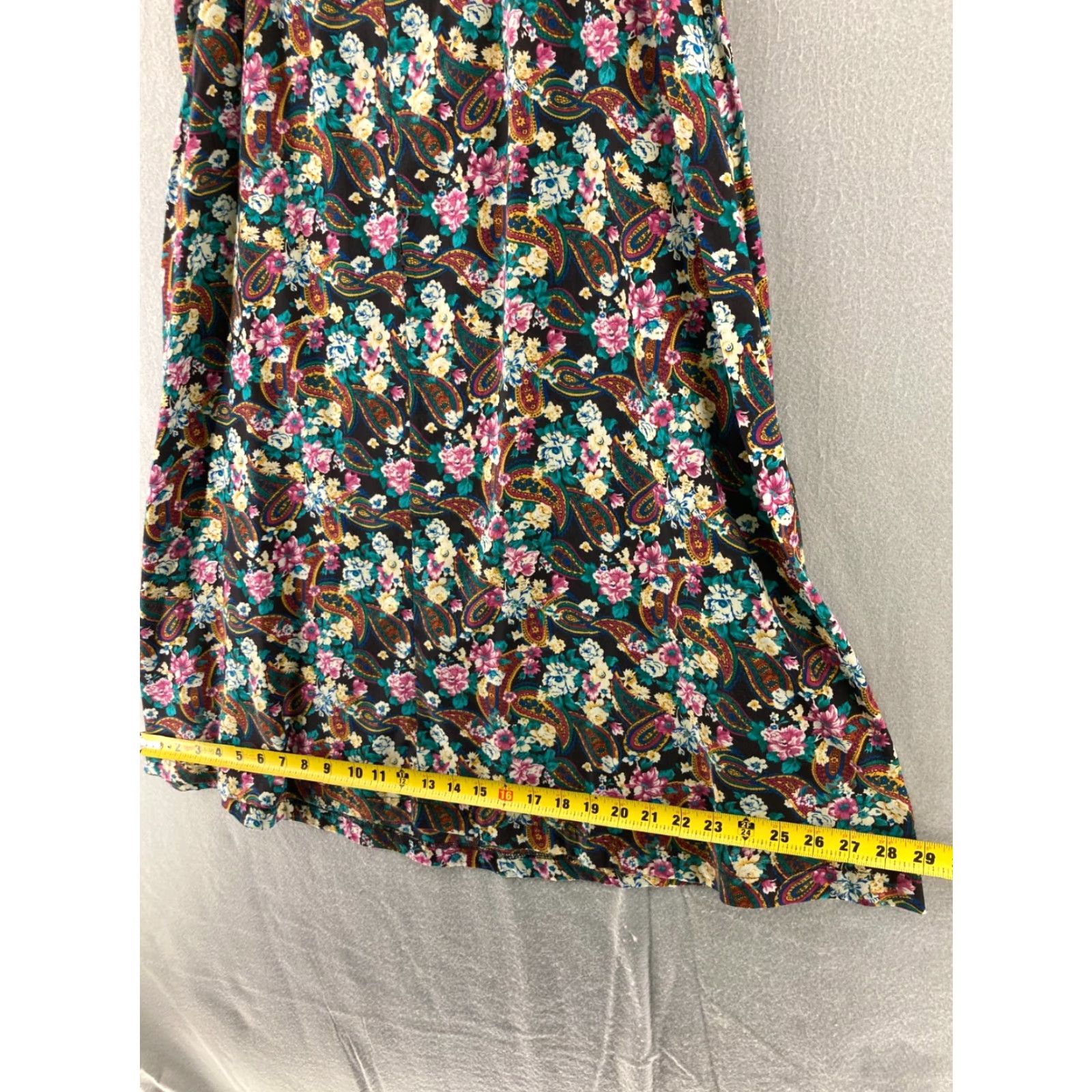 Vintage VINTAGE Brittany Nicole Skirt Womens Medium Rayon Blend Floral Paisley USA Made Size 32" / US 10 / IT 46 - 3 Thumbnail