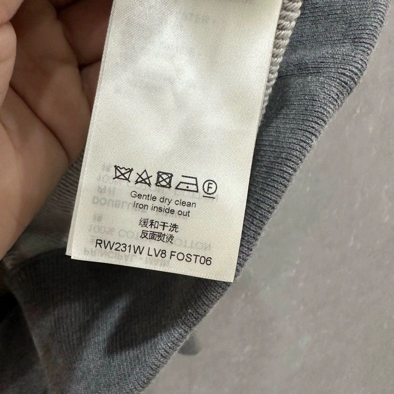 Louis Vuitton Louis Vuitton Grey logo hoodie Size US XS / EU 42 / 0 - 6 Thumbnail