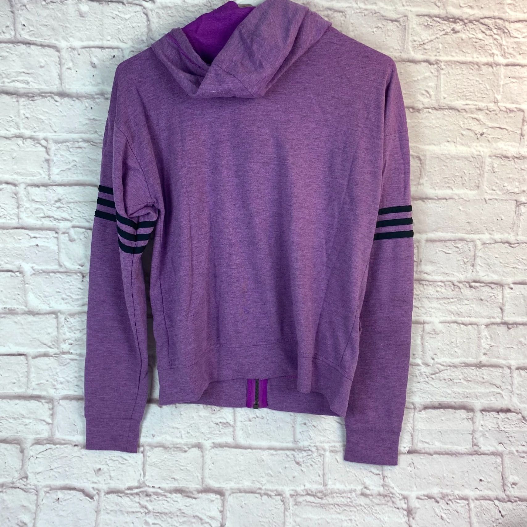 Adidas Adidas Hoodie Full Zip XS Purple Black Stripes Hooded Long Sleeve Logo Women, Regular Fit, Cotton Blend, Climalite, Activewear Size XS / US 0-2 / IT 36-38 - 4 Thumbnail