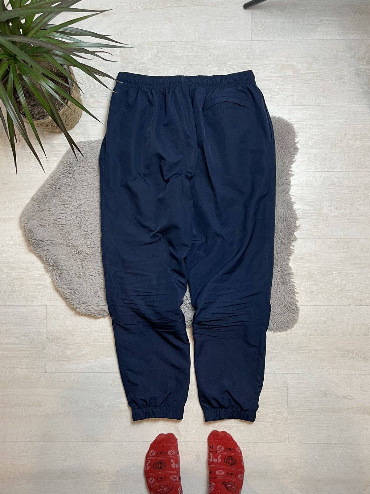 Japanese Brand × Nike Nike Neylon Track Pants Baggy Center Logo Swoosh Y2k Size US 40 / EU 56 - 4 Thumbnail