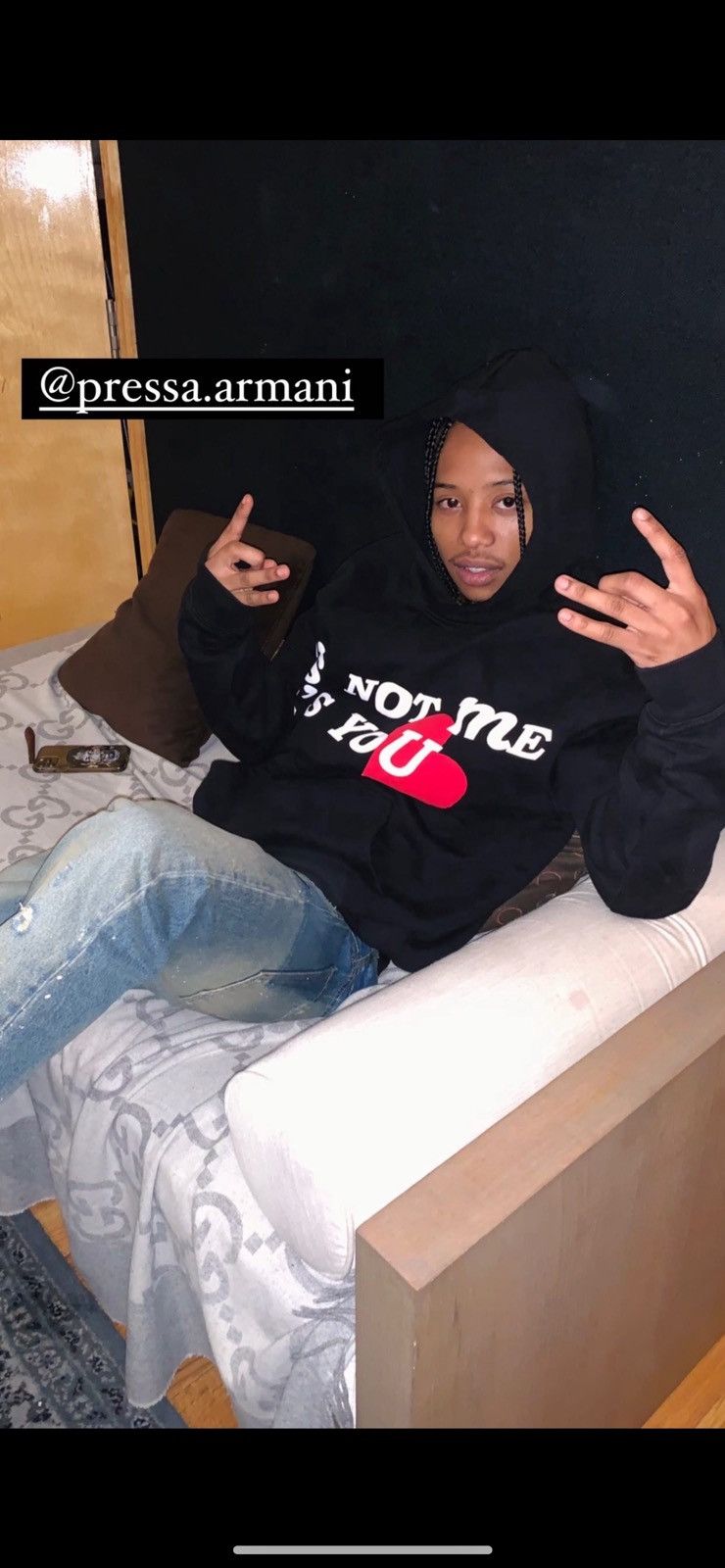 Vintage OG It’s not me it’s you hoodie from Bun Bun Size US M / EU 48-50 / 2 - 2 Thumbnail