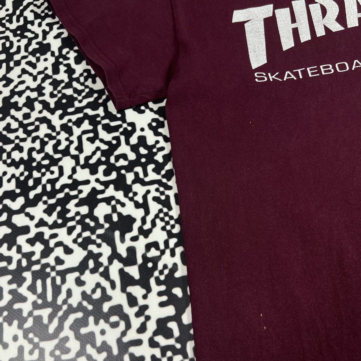 Thrasher Vintage Y2K Thrasher Big Logo SK8 Skateboard Magazine Tshirt Size US S / EU 44-46 / 1 - 10 Thumbnail