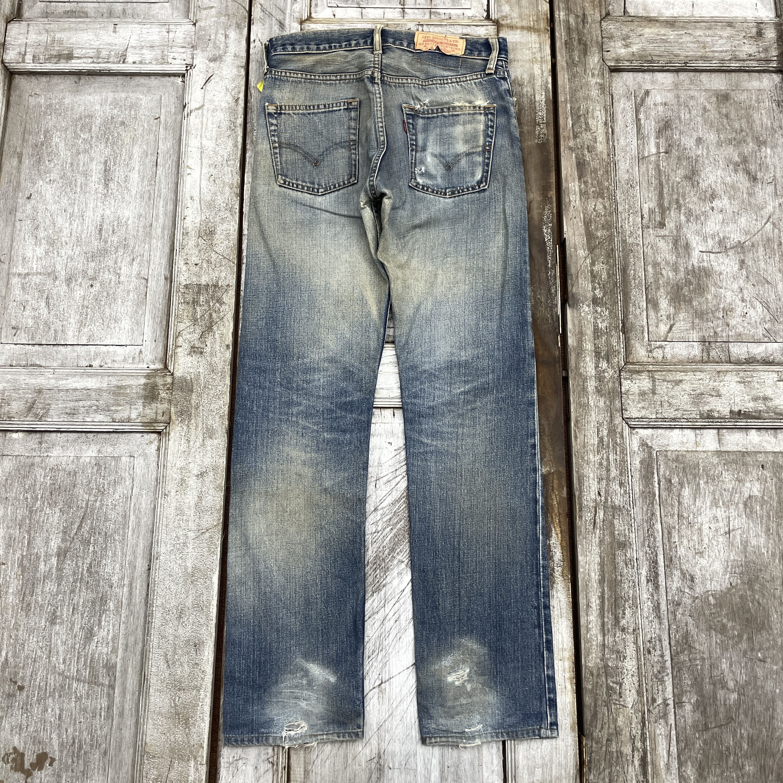 Levi's × Vintage Vintage Levi's 505 Faded Distressed Jeans - WC329 Size US 30 / EU 46 - 2 Thumbnail