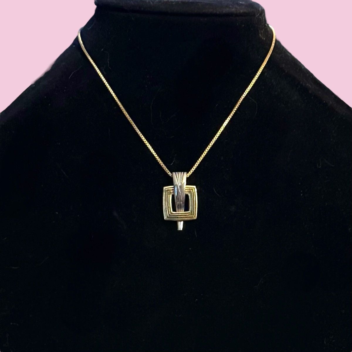 Vintage Vintage two tone abstract pendant necklace Size ONE SIZE - 1 Thumbnail