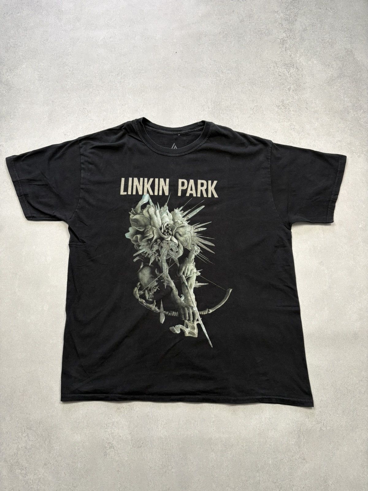 Band Tees Linkin Park The Hunting Party Tour 2014 T-Shirt Rock Tee Size US XL / EU 56 / 4 - 1 Thumbnail