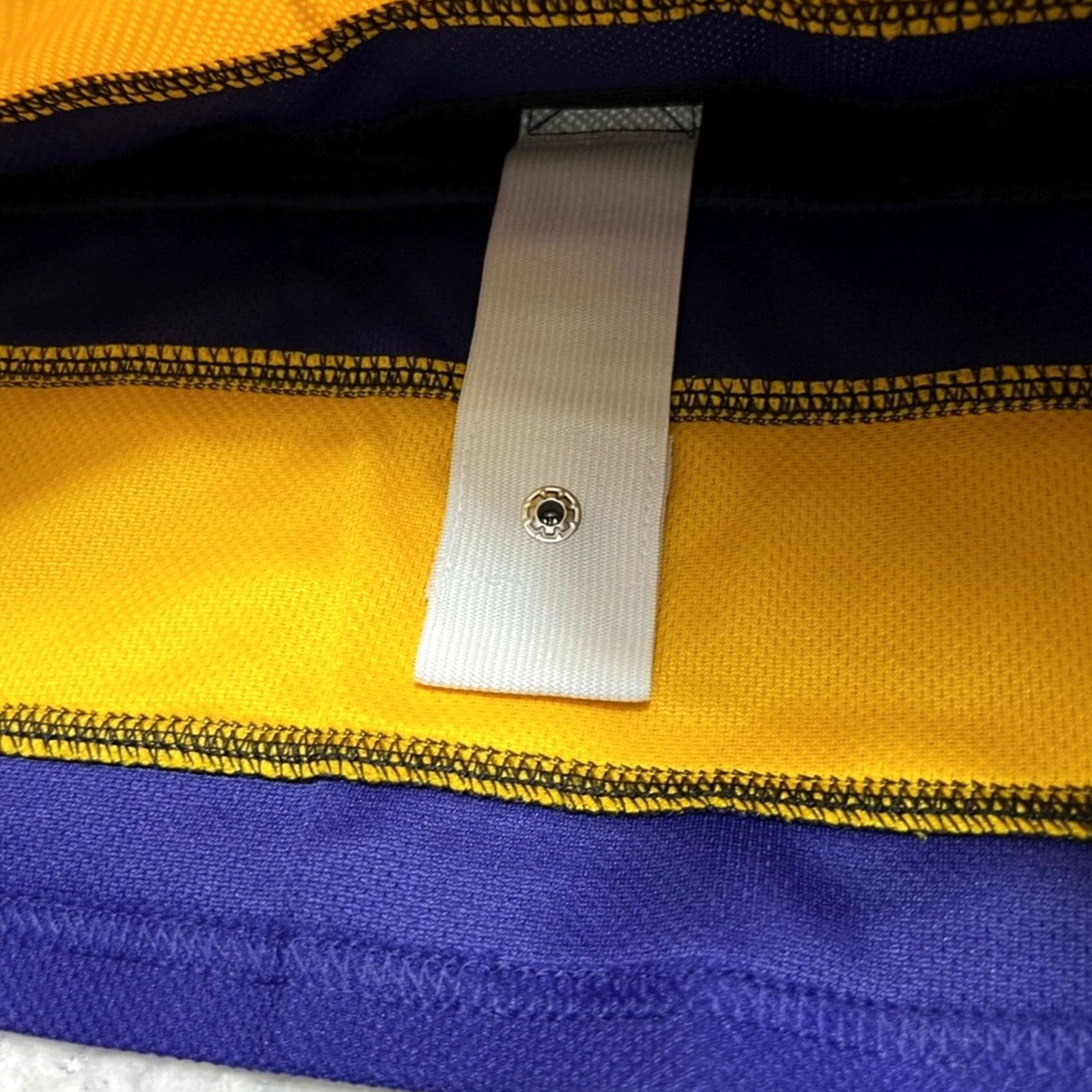 Vintage Charlie Conway Mighty Ducks Hockey Jersey XXXL Embroidered Fight Strap T-Shirt Mens Black 3XL Size US XXL / EU 58 / 5 - 5 Thumbnail