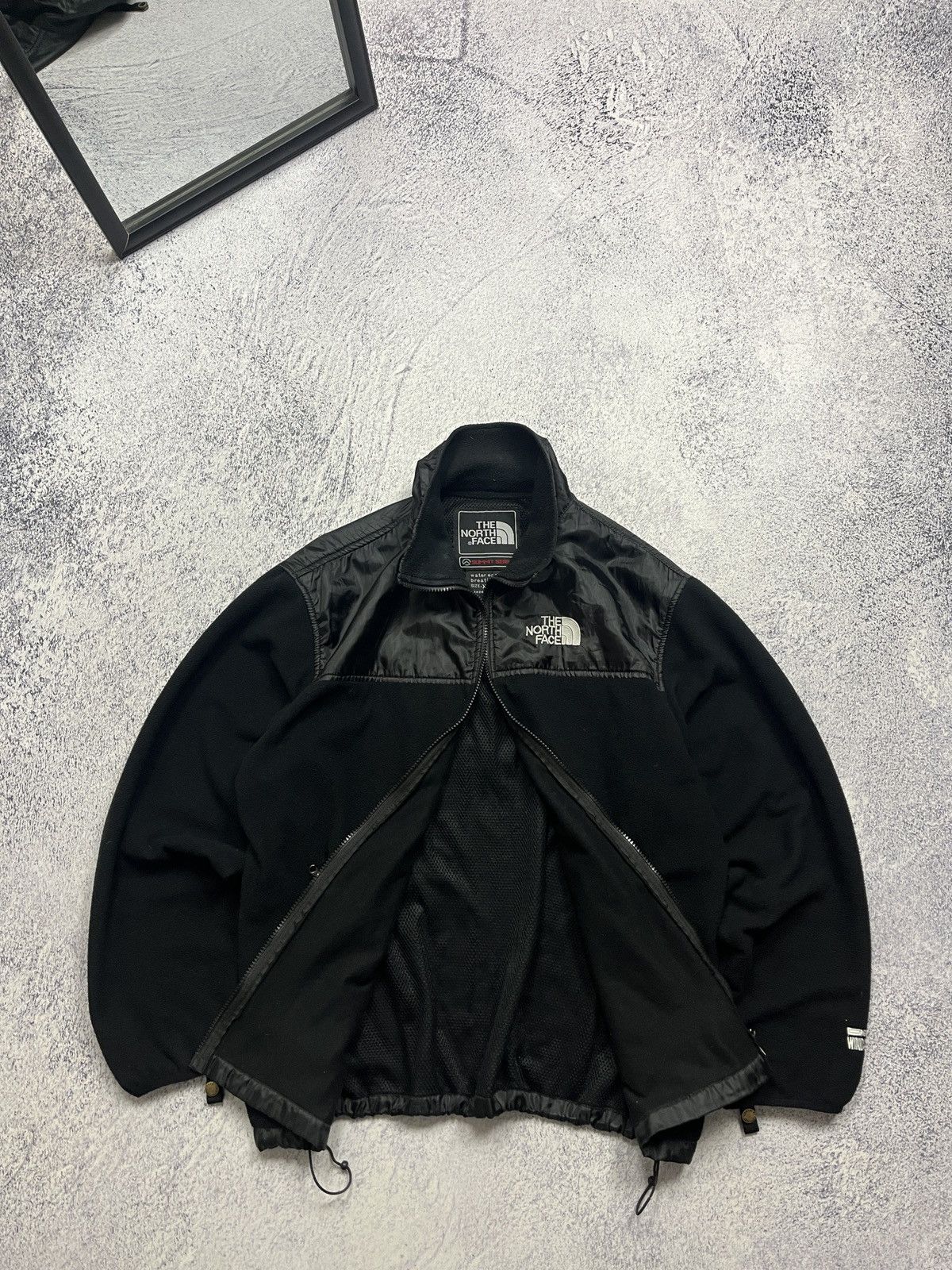 The North Face Vintage The North Face 90s Nylon Fleece Windstopper Jacket Size US L / EU 52-54 / 3 - 7 Thumbnail