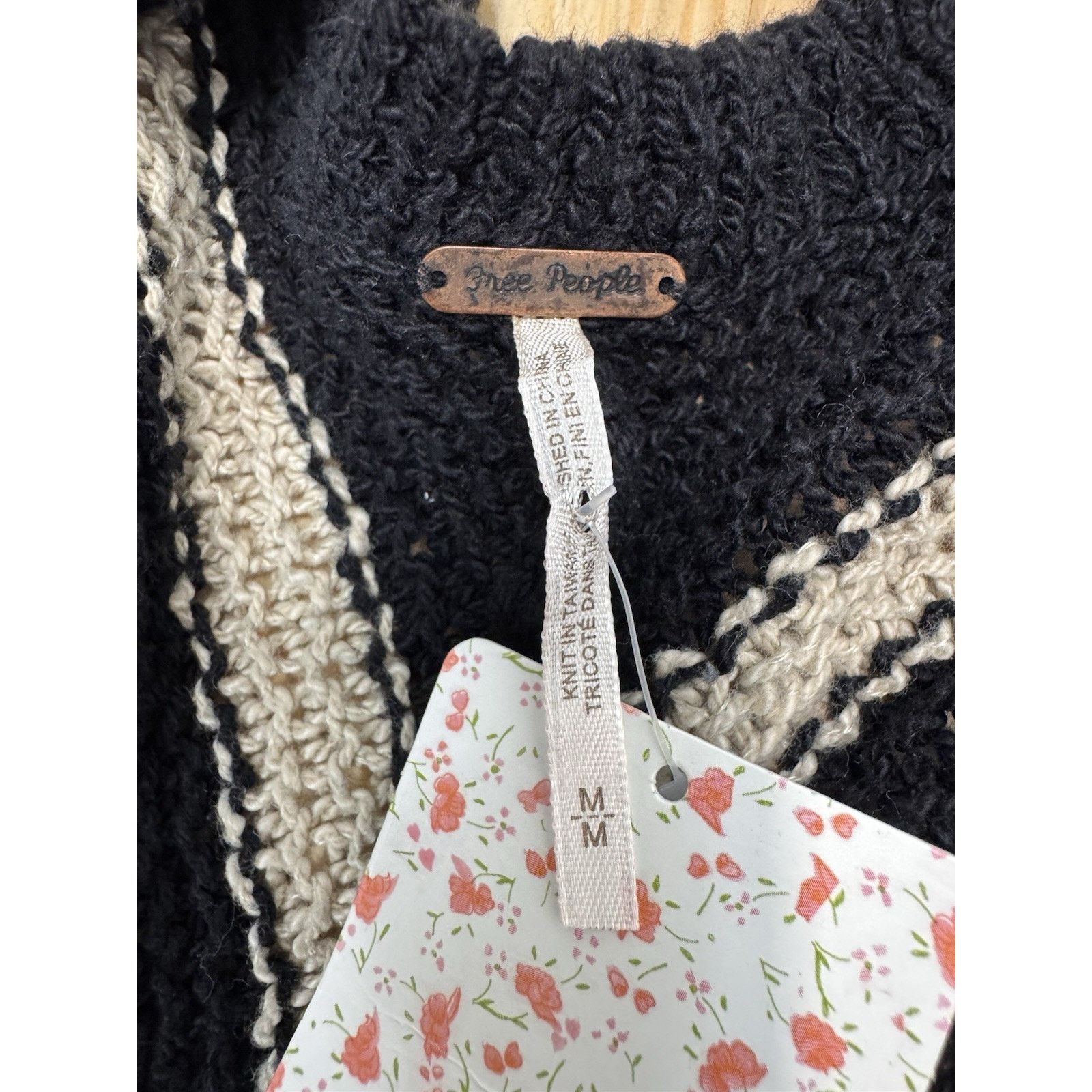 Free People Free People Black Beige Chevron Strip Cardigan Sweater Size M / US 6-8 / IT 42-44 - 8 Thumbnail