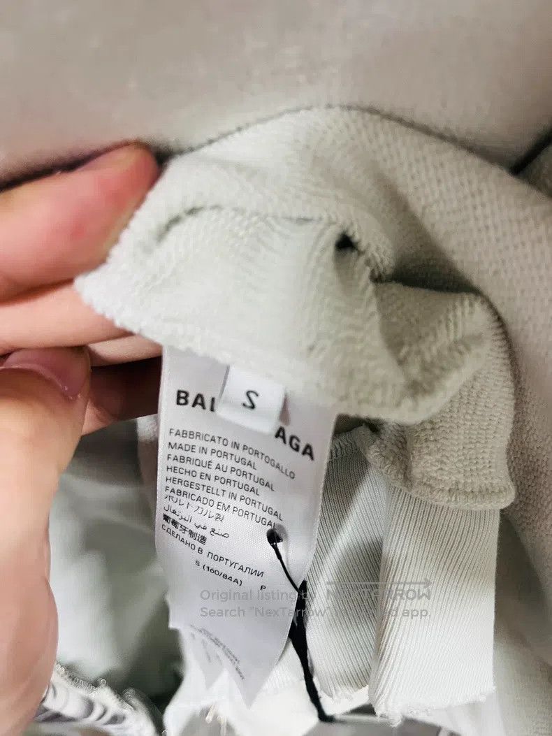 Balenciaga Balenciaga Pattern Printed Hooded Zip Long Sleeve Jacket Size US S / EU 44-46 / 1 - 4 Thumbnail