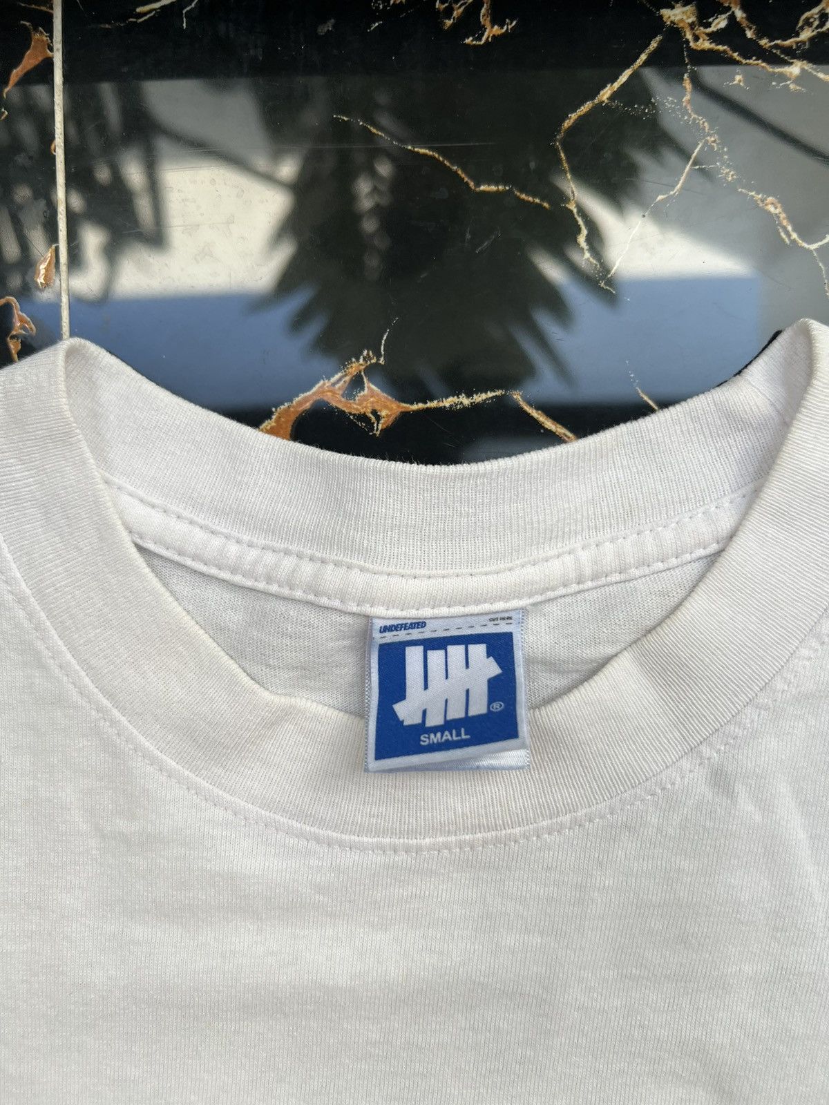 Undefeated × Vintage UNDEFEATED SPORTS EQUIPMENT Y2K BIG LOGO TEE Size US S / EU 44-46 / 1 - 4 Thumbnail
